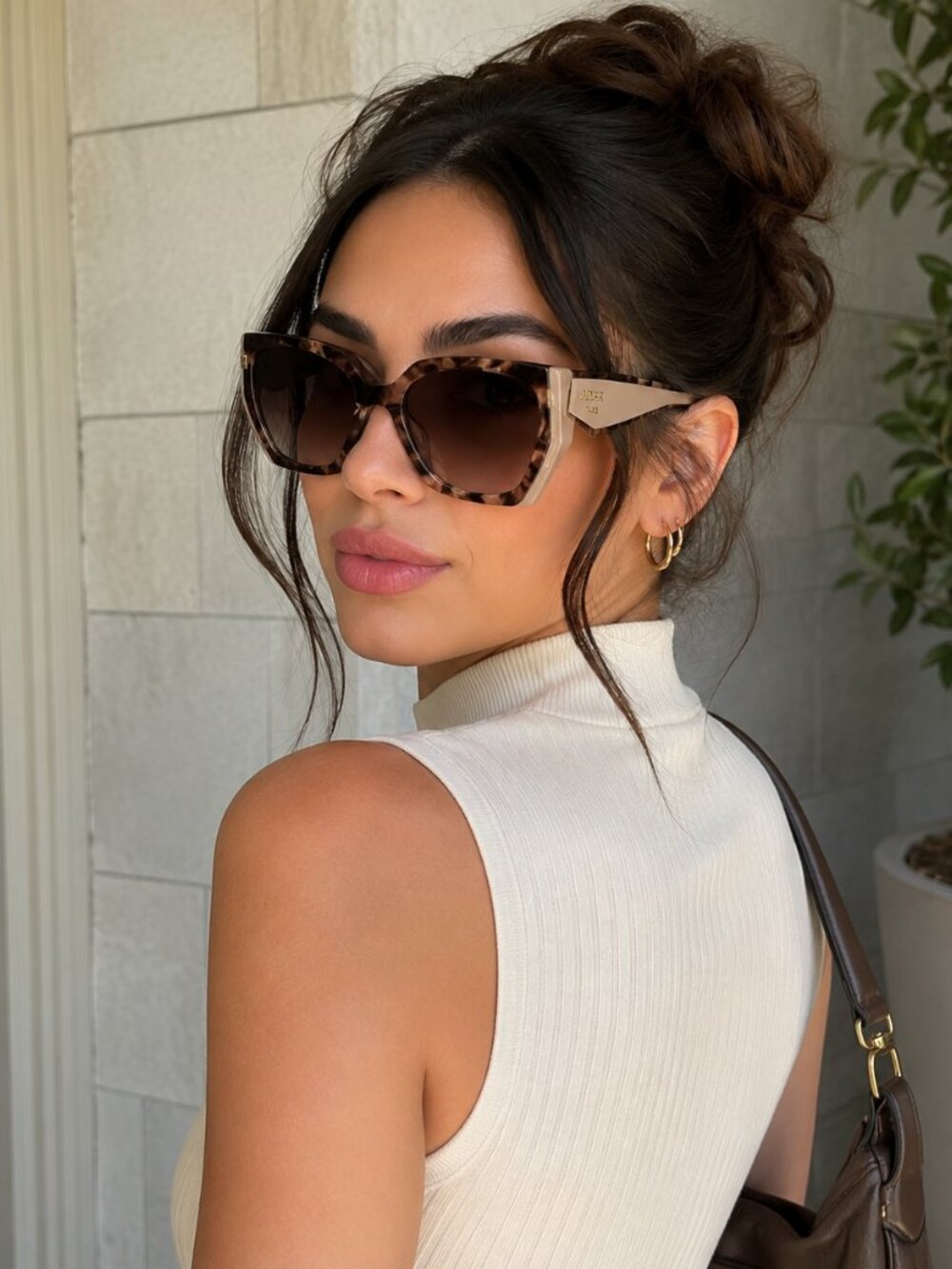 Prada Women's Sunglasses, model PR 15WS, in the Tortoise Caramel/Powder colorway - Picture 9 of 12